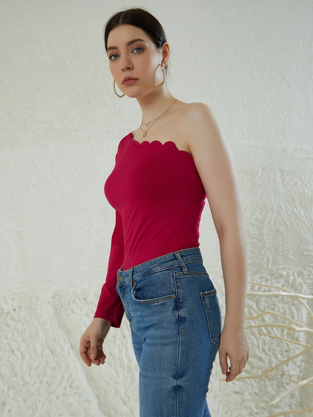 Berrylush Women Solid Pink One-Shoulder Neck Puff Sleeves Scalloped Regular Top