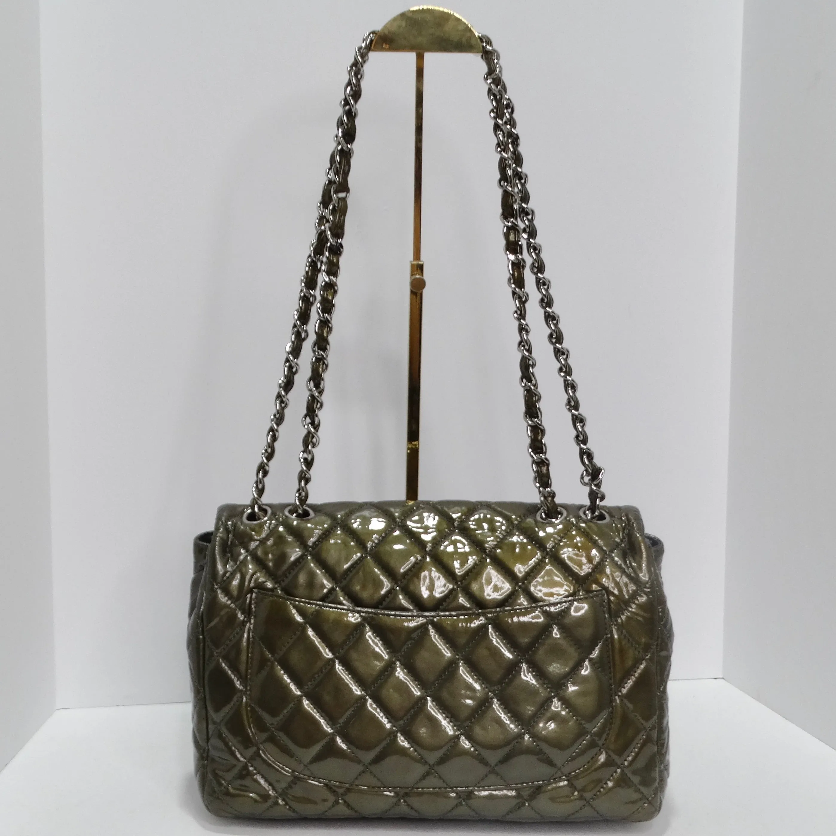 Chanel 2008-2009 Metallic Patent Quilted Jumbo Single Flap Green