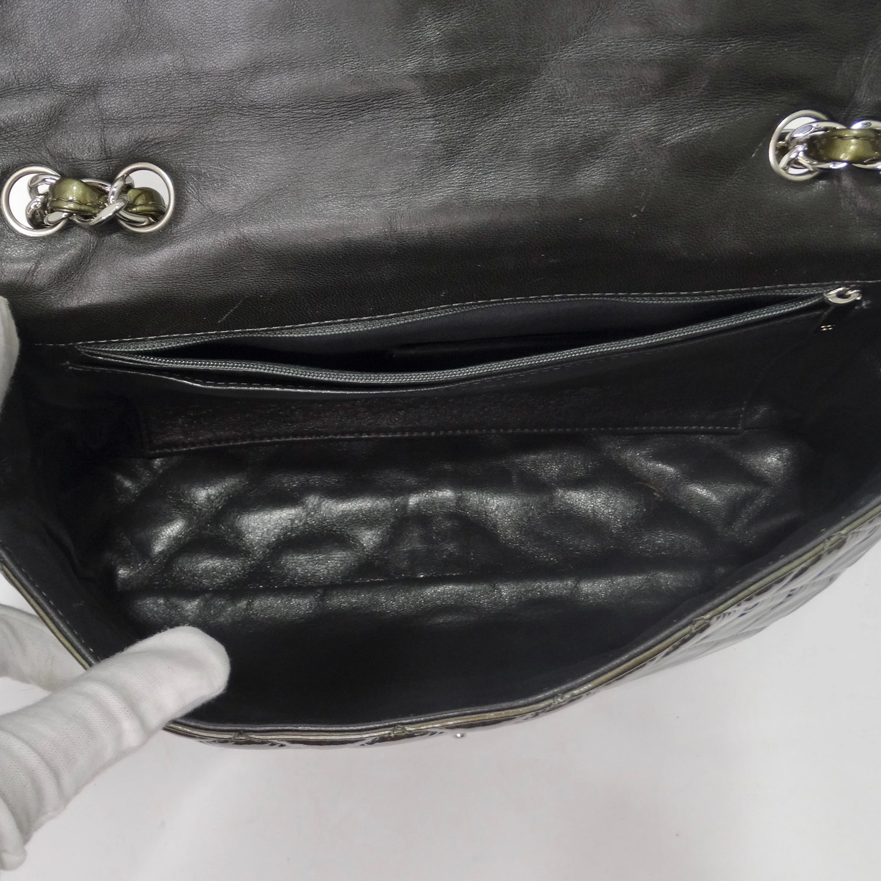 Chanel 2008-2009 Metallic Patent Quilted Jumbo Single Flap Green
