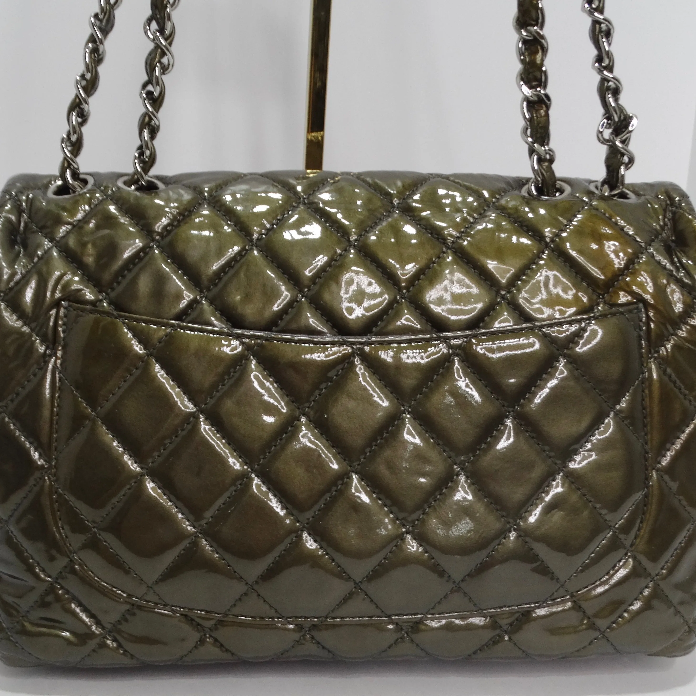 Chanel 2008-2009 Metallic Patent Quilted Jumbo Single Flap Green