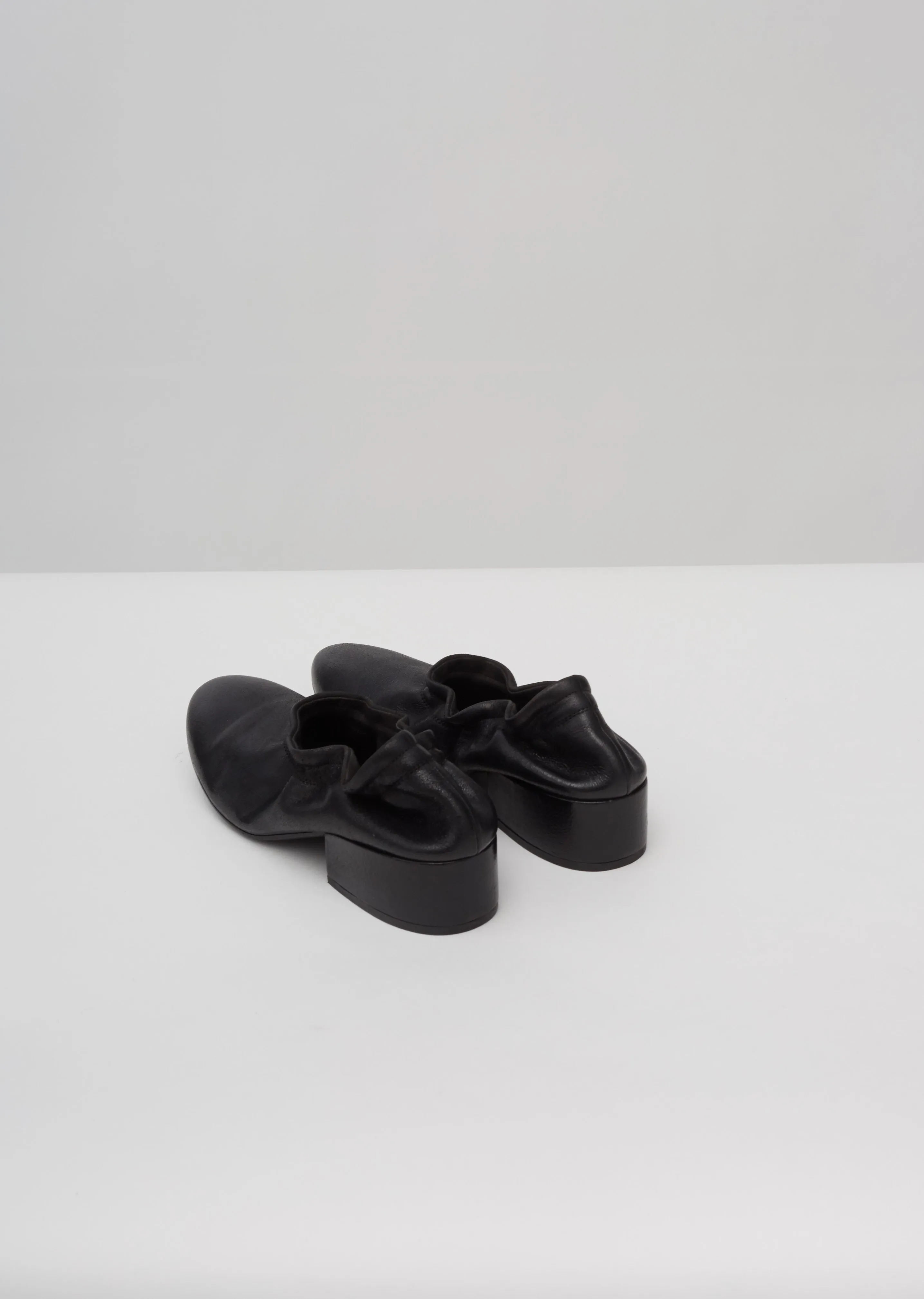 Cubo Decollete Elastic Heel